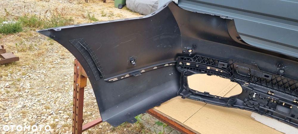 BMW 7 G11 G12 2015- Zderzak tył oryginał MD244 - 13