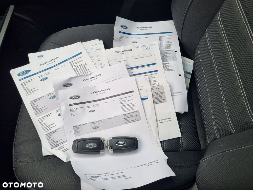 Ford Galaxy 2.0 TDCi Titanium PowerShift - 25