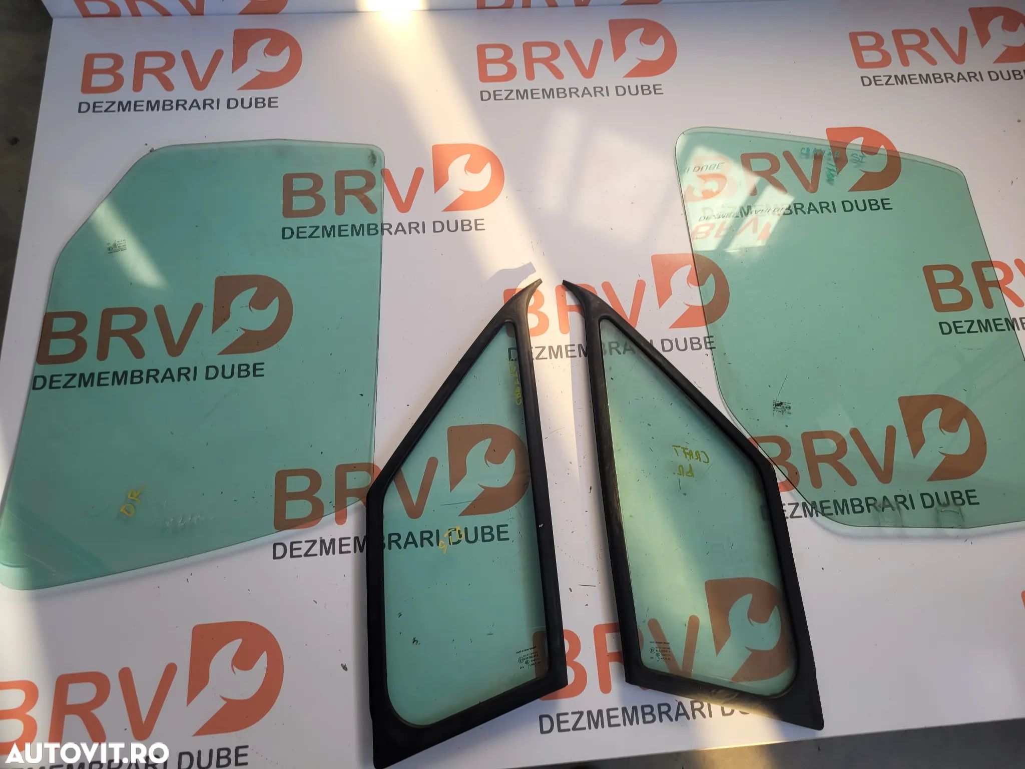 Geam usa fata pentru Vw Crafter / Mercedes Sprinter Euro 4 / Euro 5 (2006-2015) an fabricatie - 1