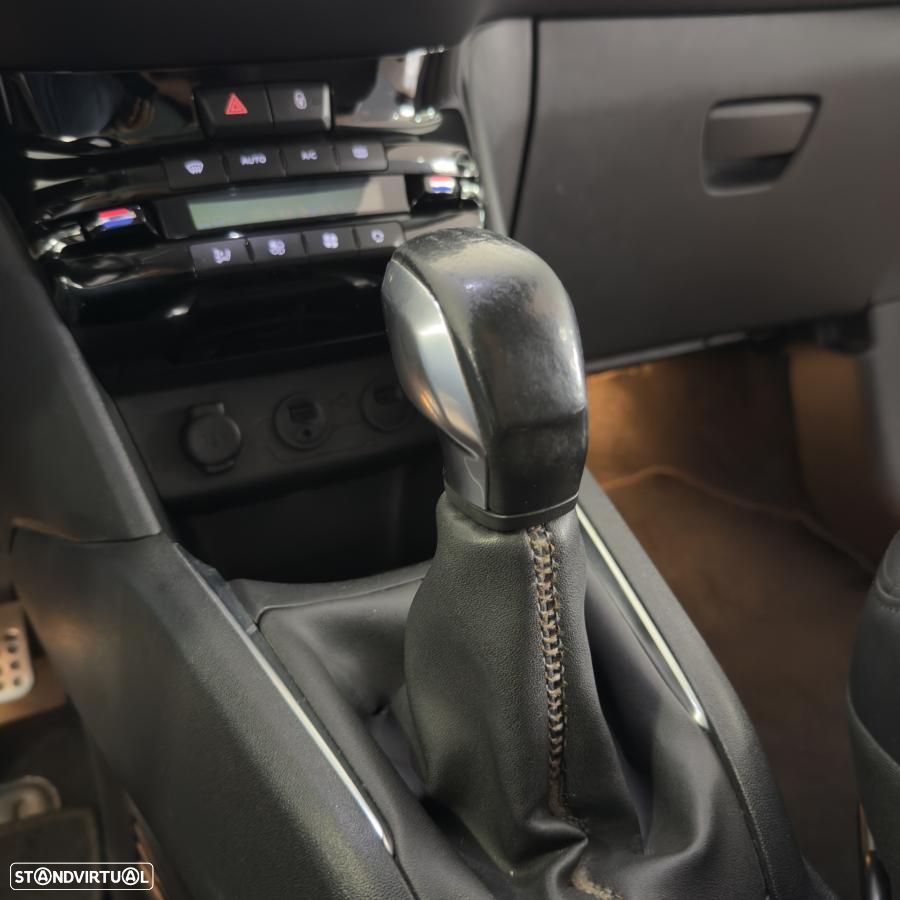 Peugeot 208 1.6 BlueHDi Allure - 18
