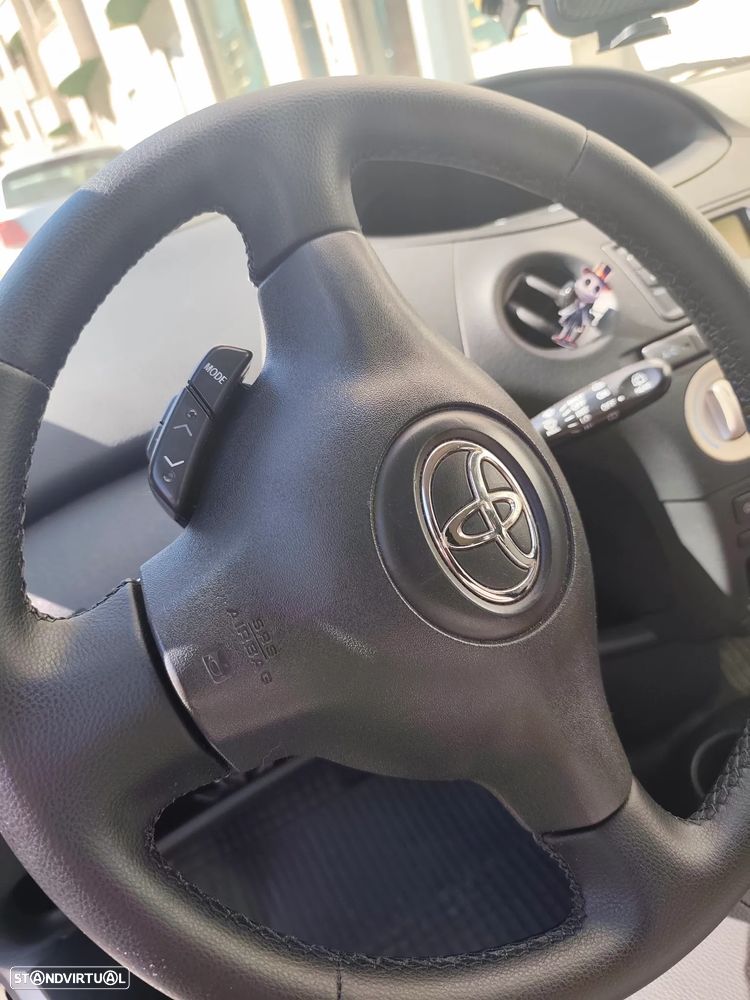 Toyota Yaris 1.0 Multi-Mode Sol - 11