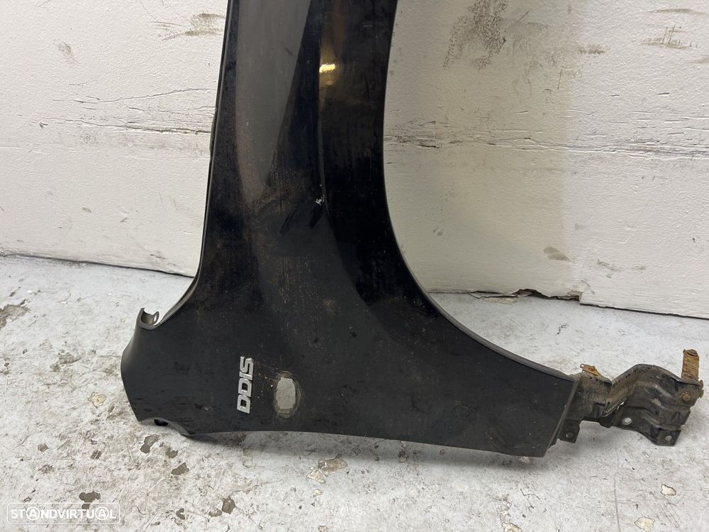 Guarda-lamas Dto SUZUKI GRAND VITARA II (JT, TE, TD) 10.05 - 02.15 Azul Usado - 2