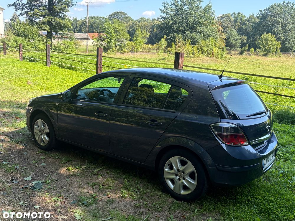 Opel Astra 1.4 - 7