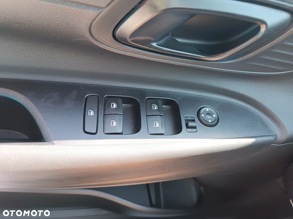 Hyundai i20 1.2 Modern - 21