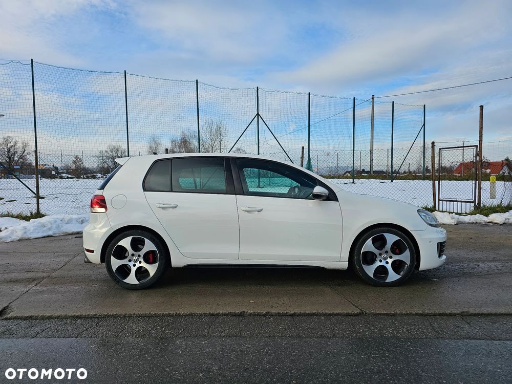 Volkswagen Golf 2.0 TSI GTI DSG - 4