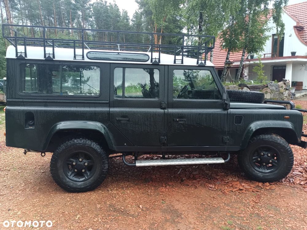 Land Rover Defender - 8