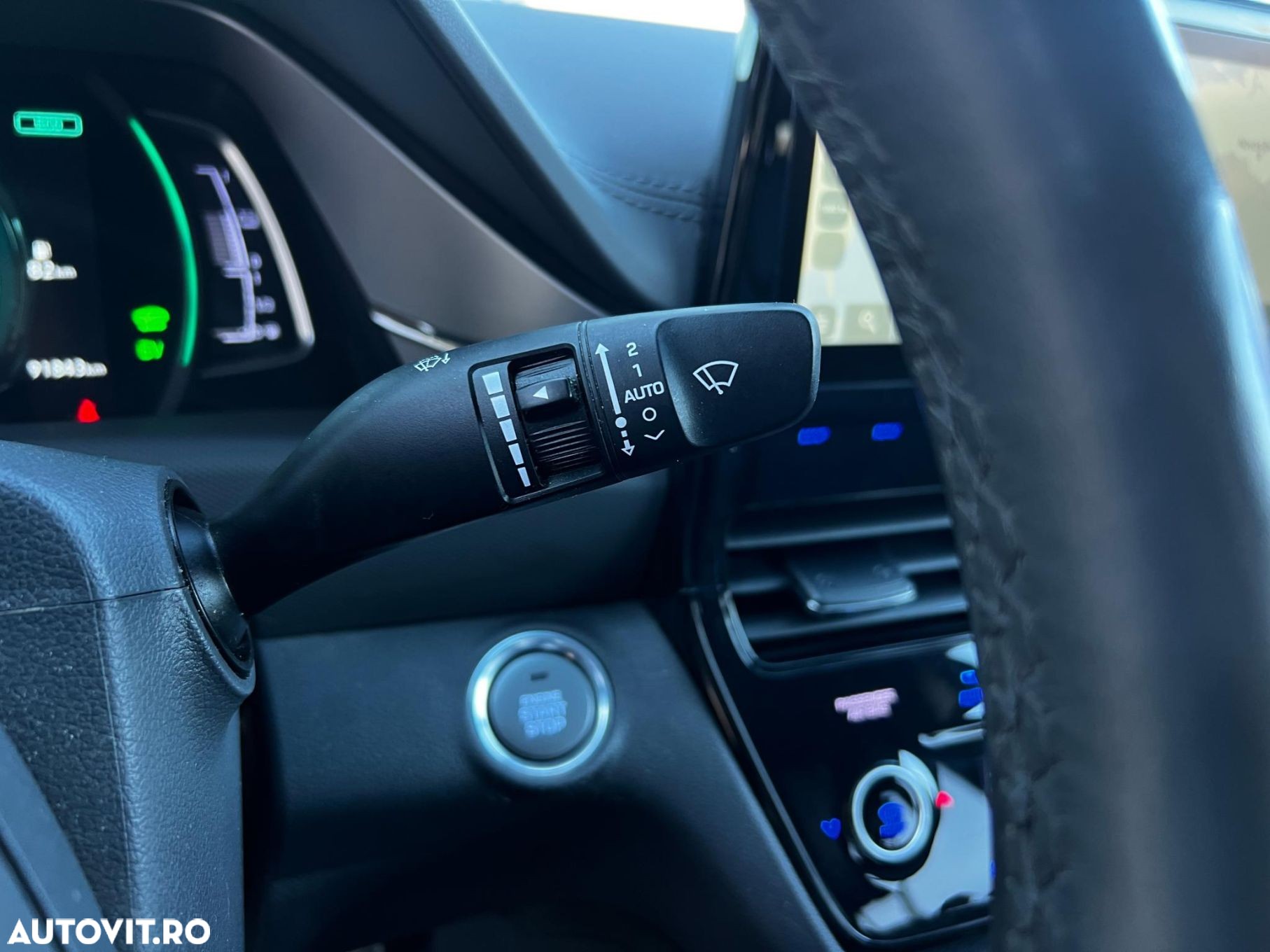 Hyundai IONIQ - 24