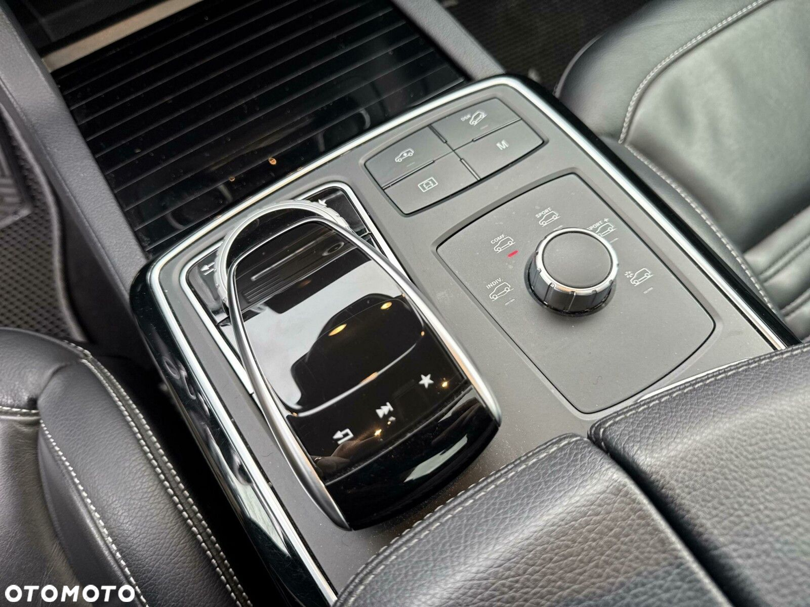 Mercedes-Benz GLE AMG Coupe 43 4-Matic - 14