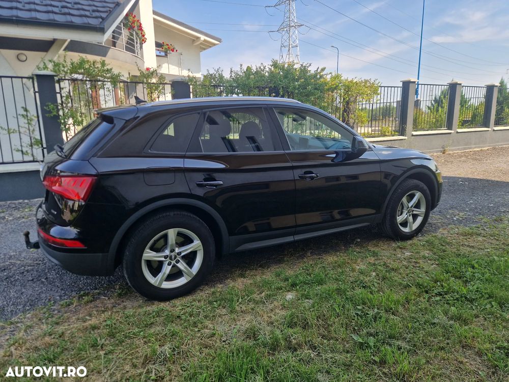 Audi Q5 40 TDI quattro S tronic design - 6