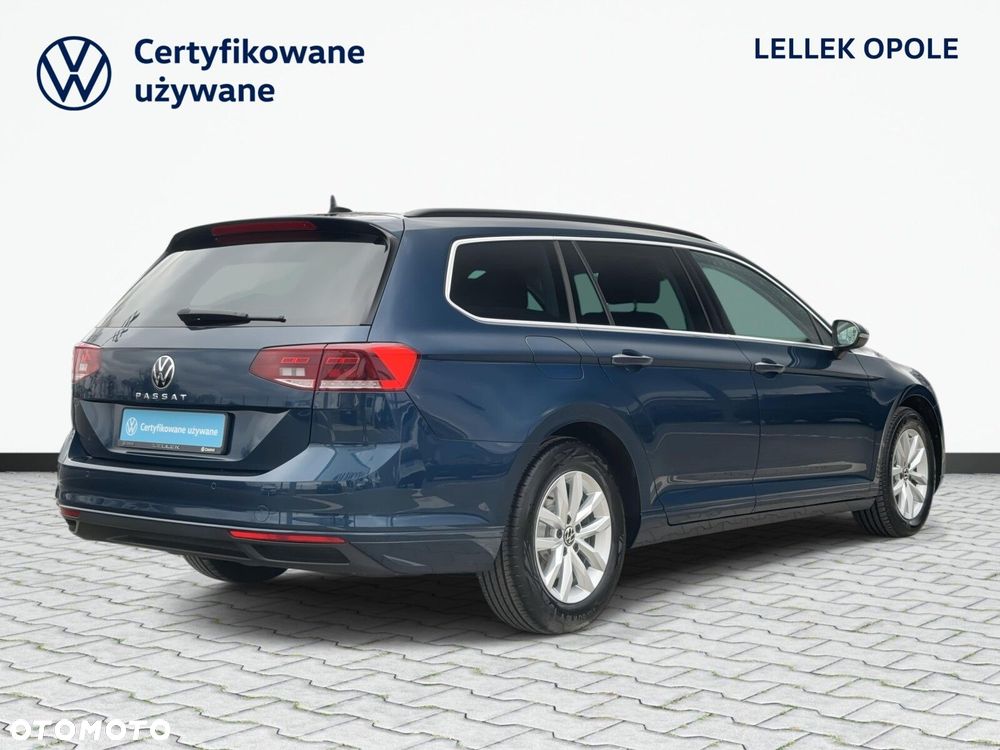 Volkswagen Passat Variant 2.0 TDI EVO Business DSG - 6