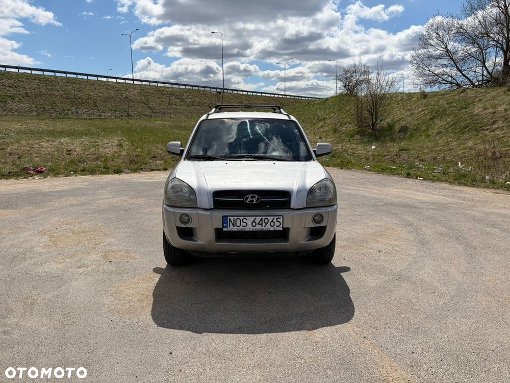 Hyundai Tucson 2.0 4WD GLS - 2