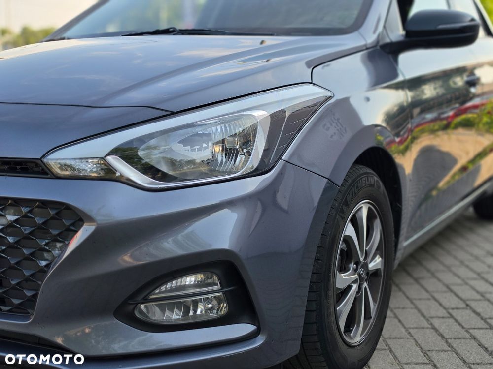 Hyundai i20 - 10