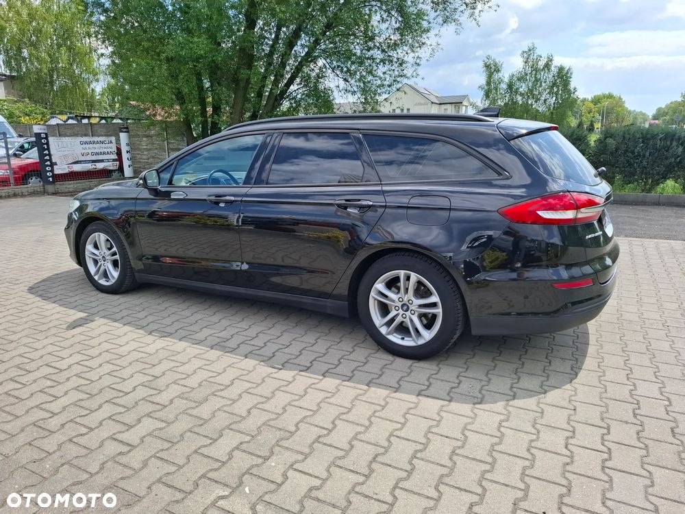 Ford Mondeo SW - 27