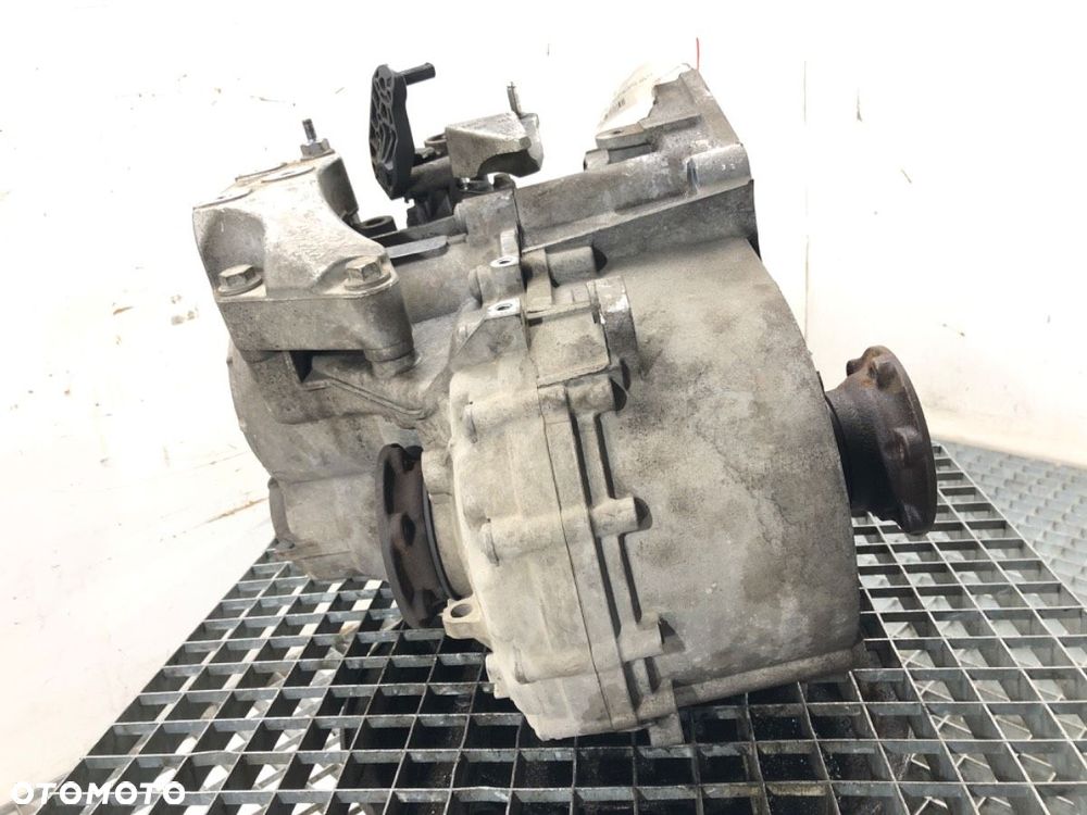 SKRZYNIA BIEGÓW  VW SCIROCCO III (137, 138) 2008 - 2017 2.0 TDI 125 kW [170 KM] olej napędowy 2009 - 2