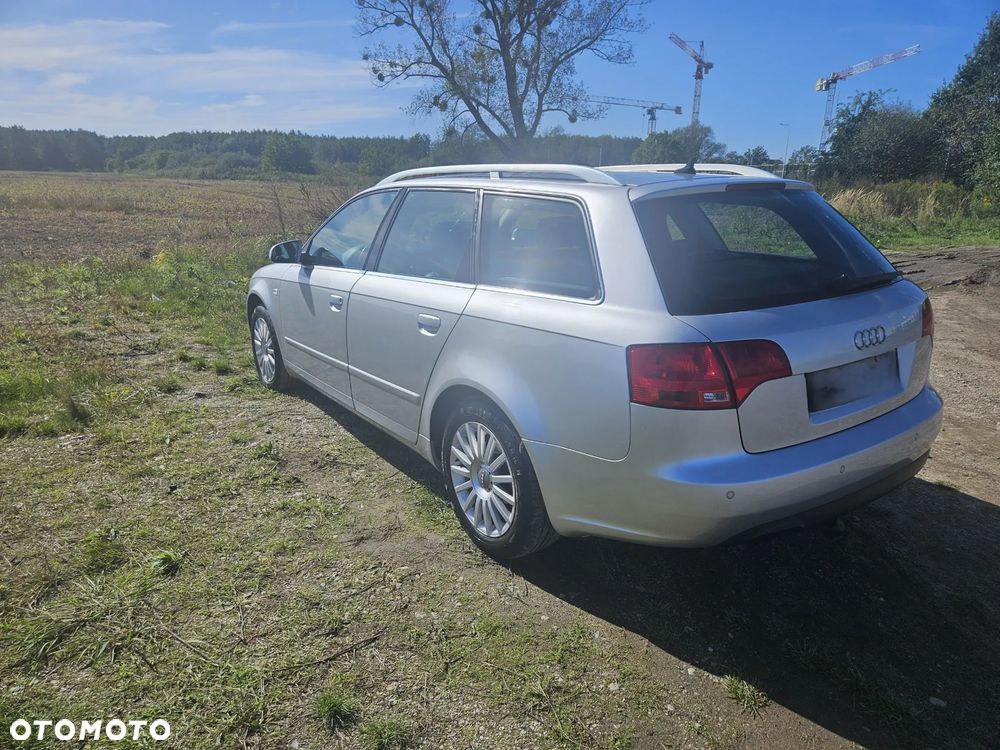 Audi A4 Avant - 13
