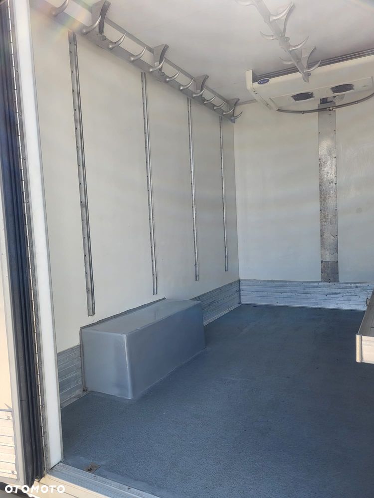 Fiat Ducato 2016r 2.3 JTD 130KM Izoterma Chłodnia Food Truck Sklep HAKI na mięso półki Mroźnia Agregat - 15