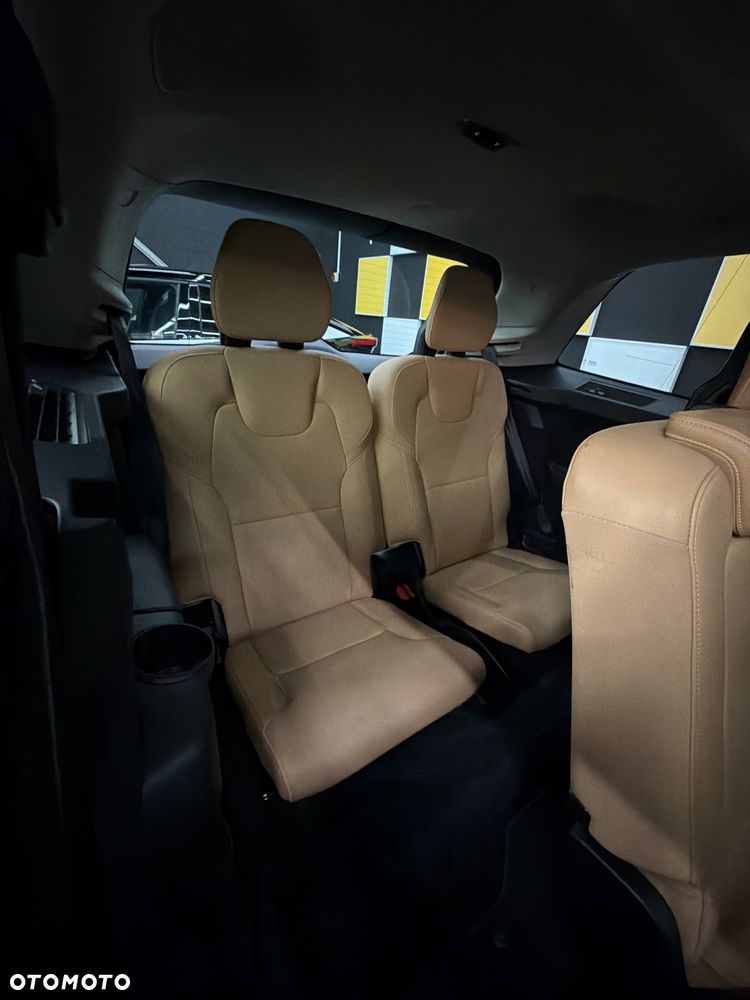 Volvo XC 90 T6 AWD Momentum 7os - 12