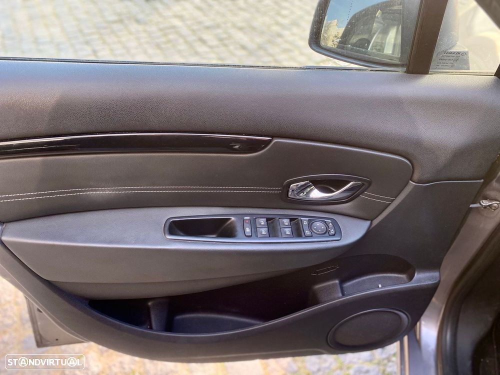 Renault Scénic 1.5 dCi Exclusive SS - 10