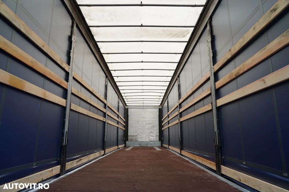 Schmitz Cargobull / CORTINĂ / VARIOS / LVT / 2 AXE / 2016 - 10