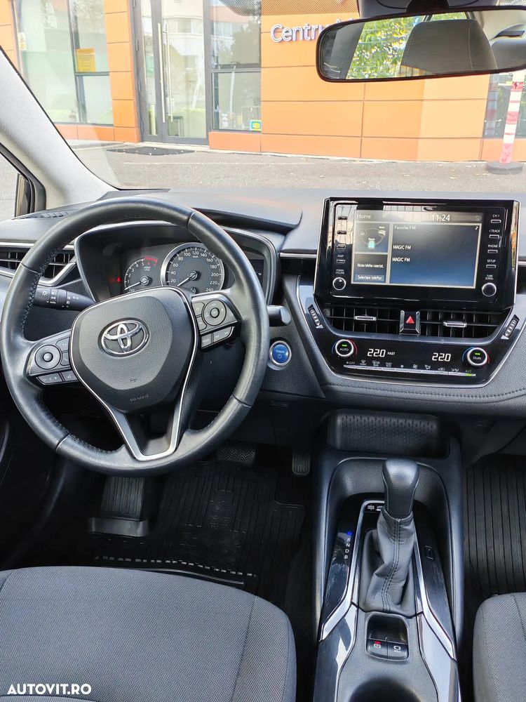 Toyota Corolla 1.8 HSD Eco - 11