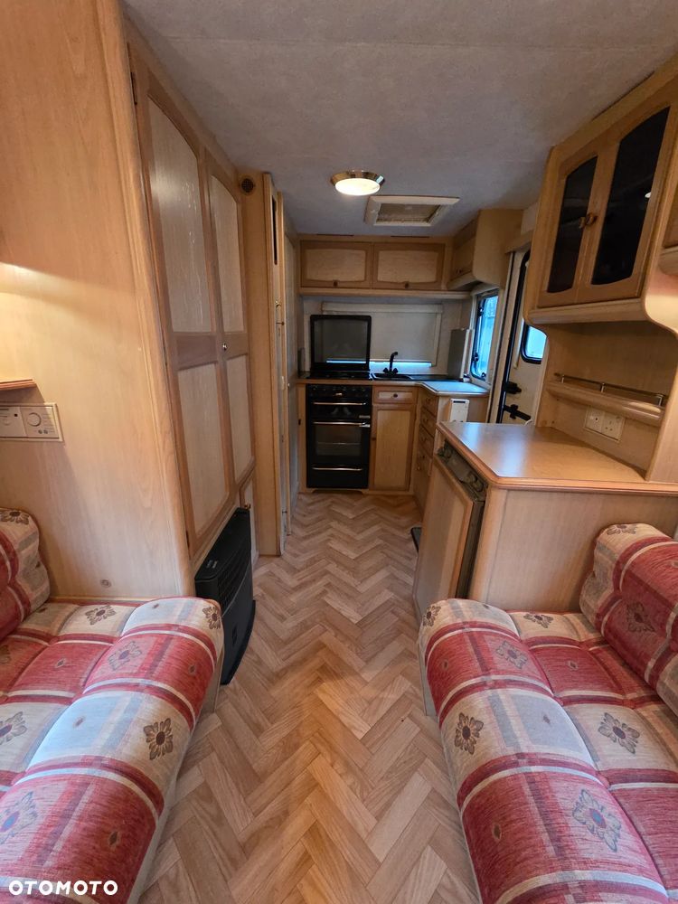 SWIFT Eccles Jade 2/3 osobowa przyczepa kempingowa - 14