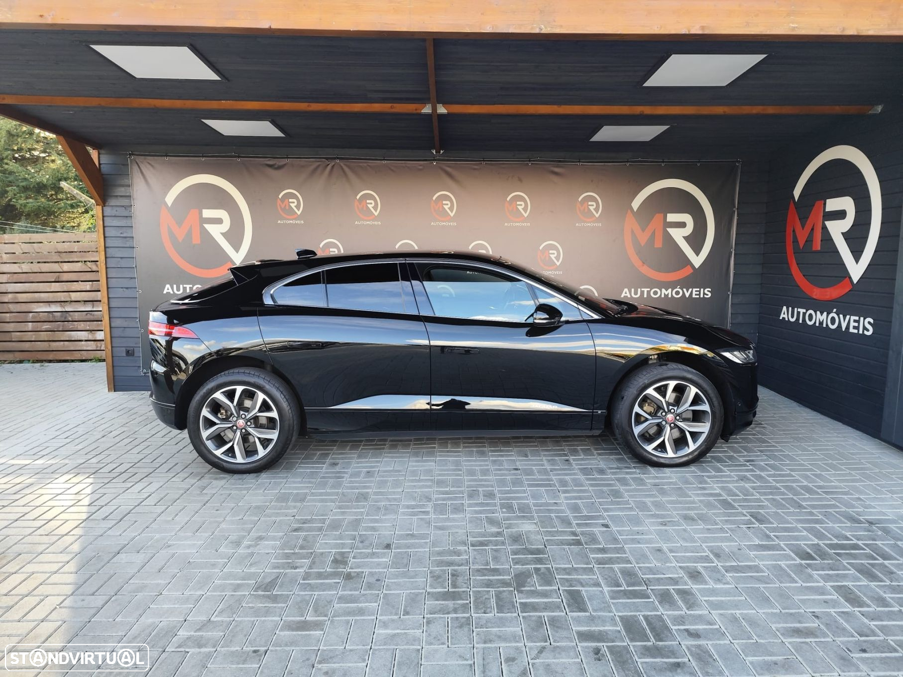 Jaguar I-Pace - 5