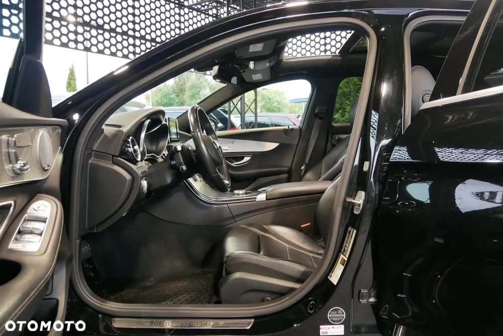 Mercedes-Benz Klasa C 300 7G-TRONIC - 8