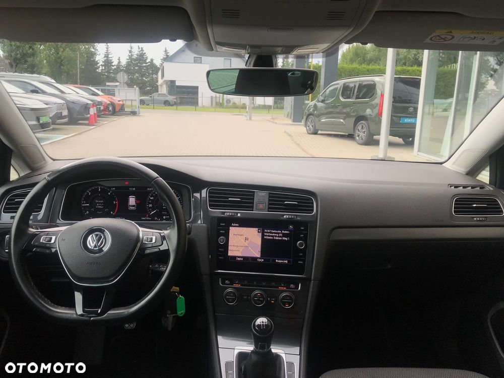 Volkswagen Golf 1.6 TDI BMT Comfortline - 21