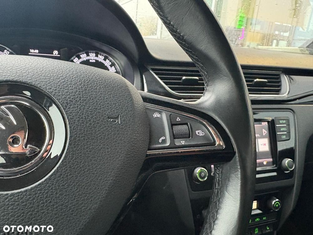 Skoda RAPID 1.0 TSI Style - 13