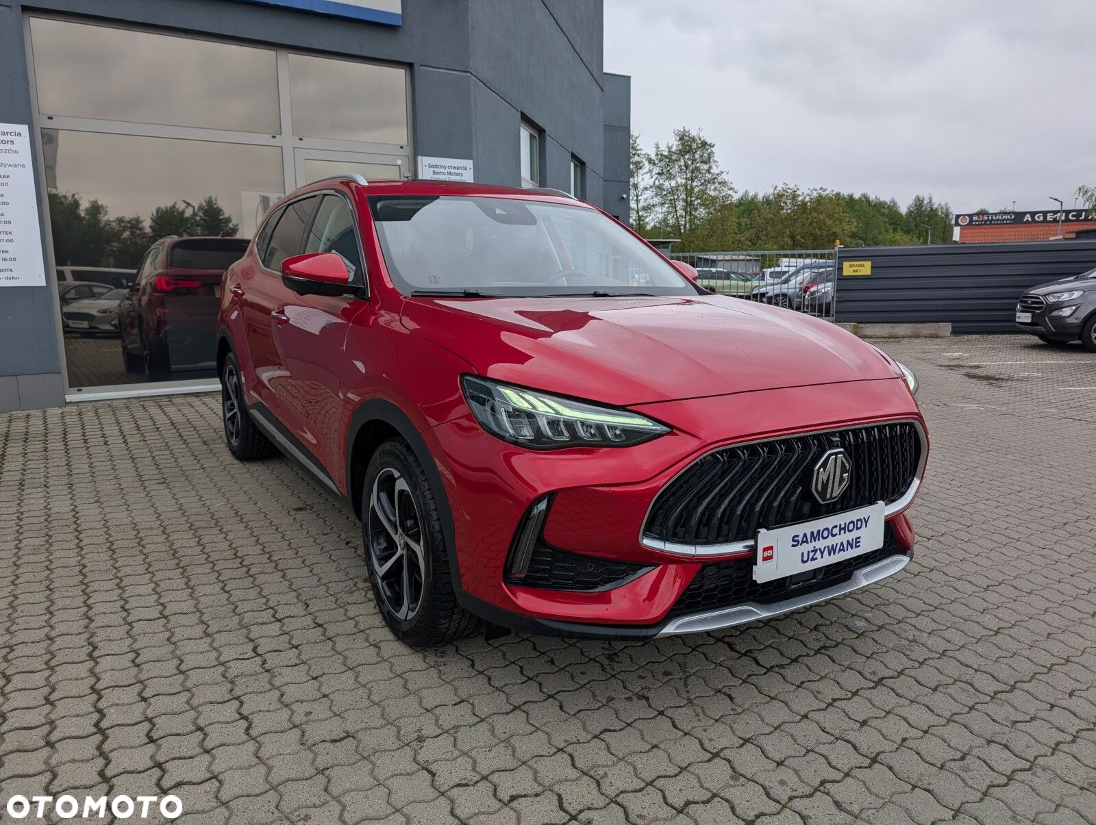 MG HS 1.5 T-GDI Exclusive DCT - 3