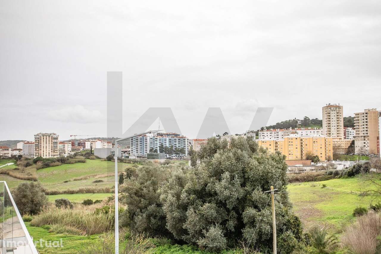 Loures | Moradias V3+1 NOVAS a estrear a 5min da A8 - Grande imagem: 4/60