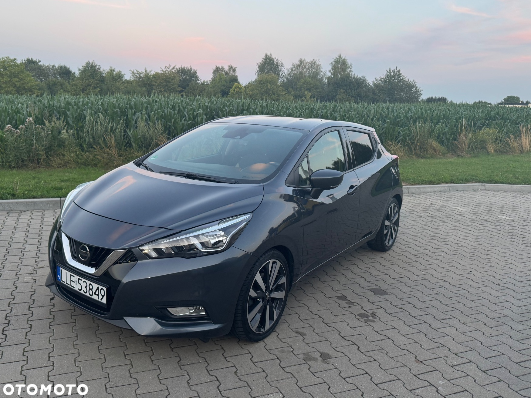Nissan Micra 1.0 DIG-T Tekna - 2