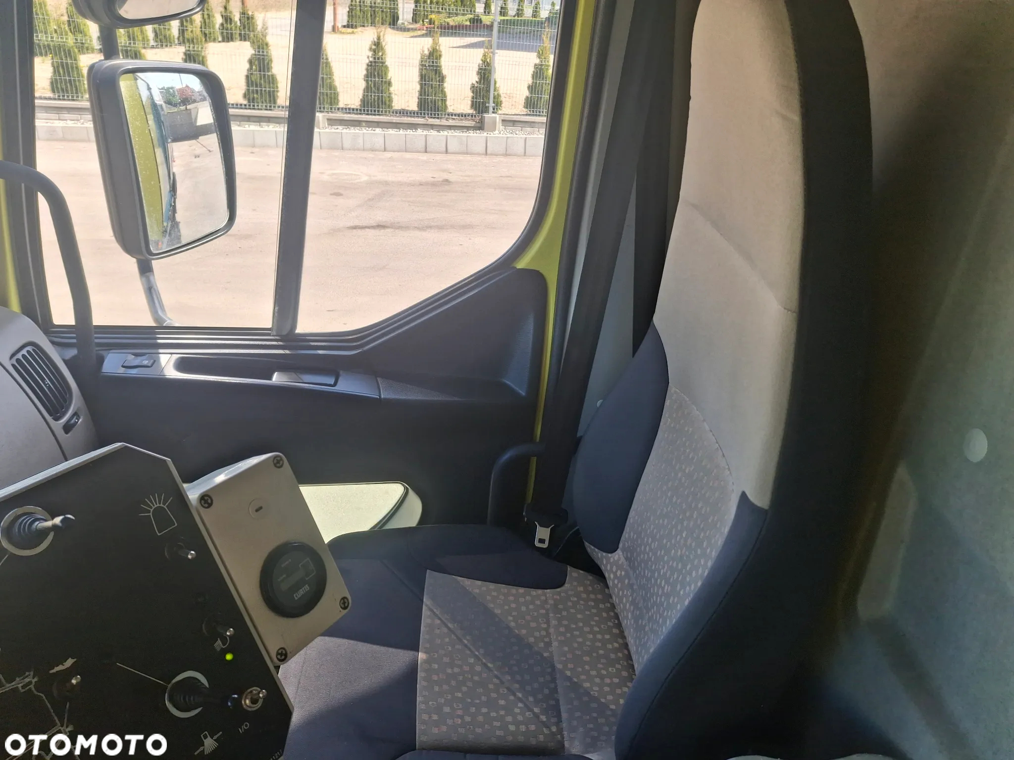 Renault Midlum 220 Polewaczka Myjka Karcher Mycie Ulic Myjka Drogowa Podlewanie Mycie Ciśnieniowe Cysterna 2012r 2105 MTH Hydrostat - 25