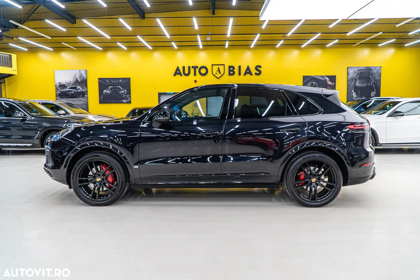 Porsche Cayenne Tiptronic S - 17