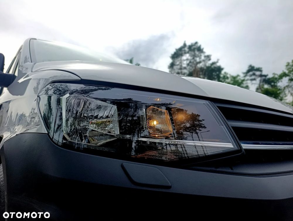 Volkswagen Caddy MAXI - 18
