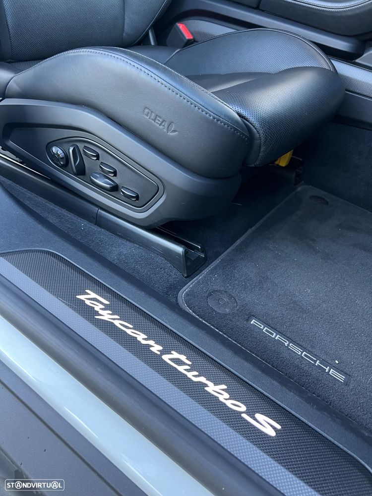 Porsche Taycan Turbo S - 29