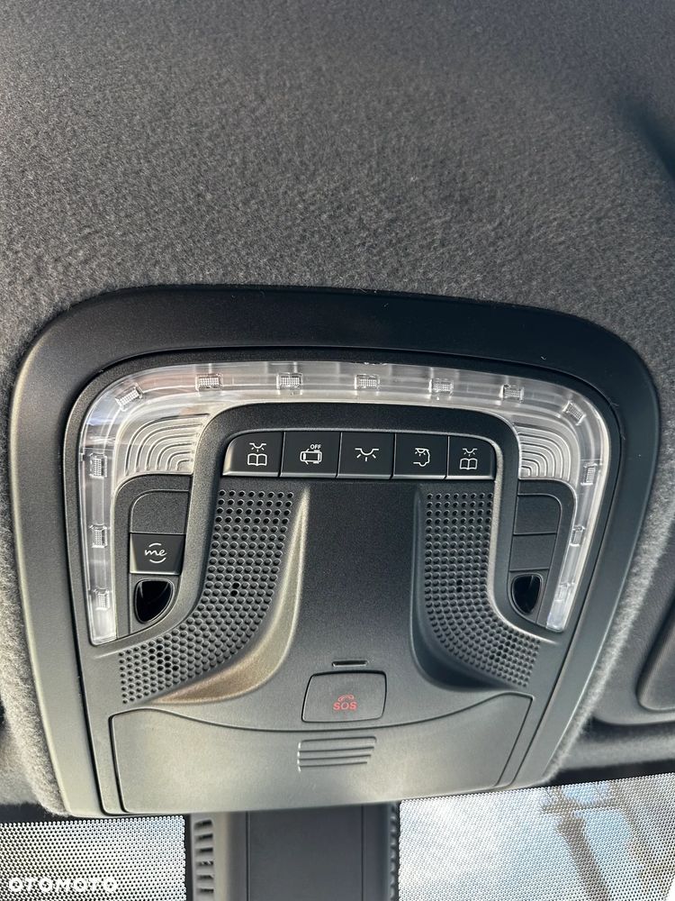 Mercedes-Benz Sprinter - 22