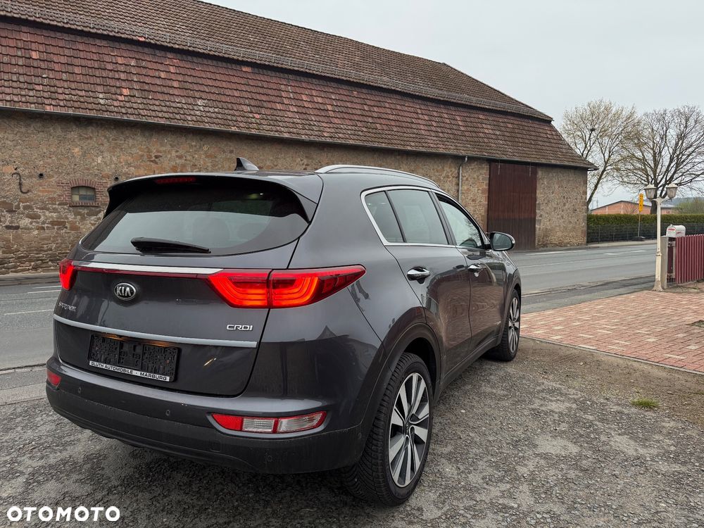Kia Sportage 2,0 CRDI AWD Platinum - 34