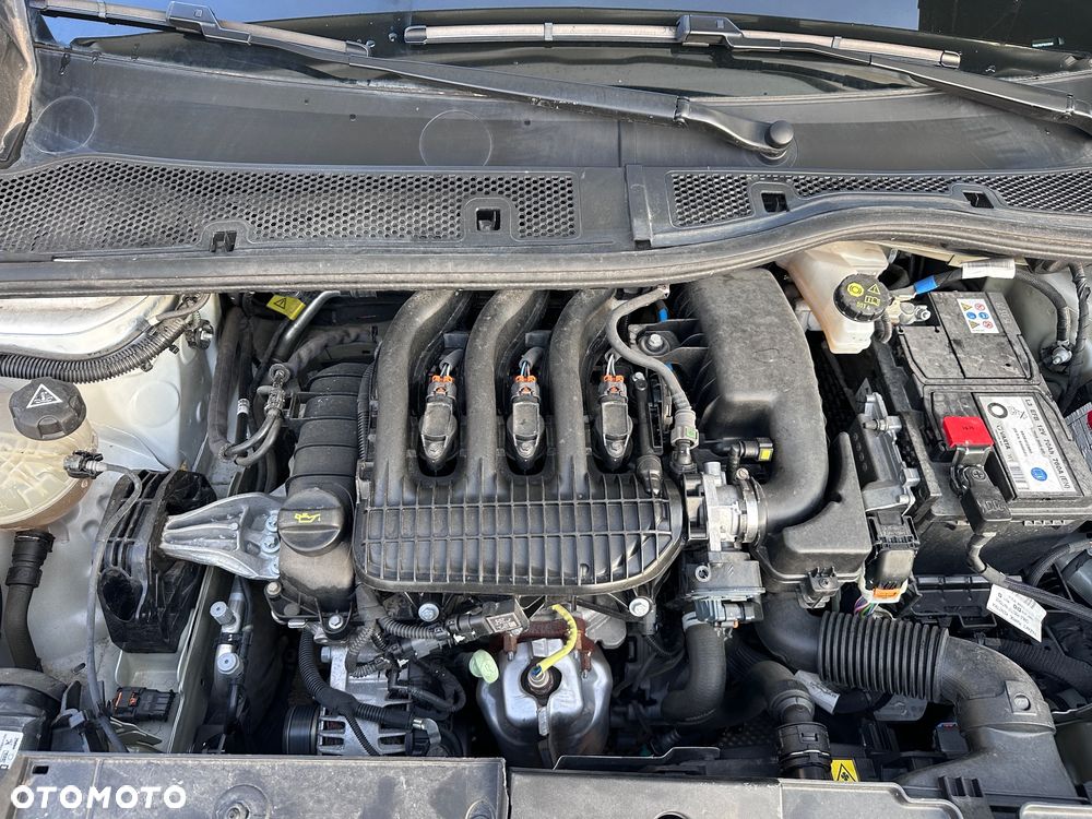 Peugeot 208 1.2 PureTech Active Pack S&S - 15