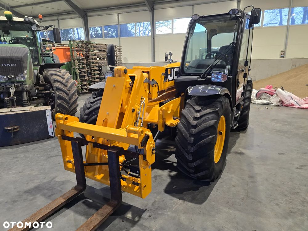 JCB 531-70 Agri - 6