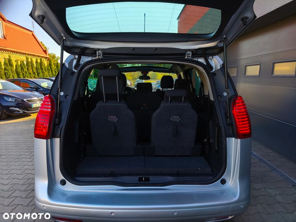 Peugeot 5008 - 10
