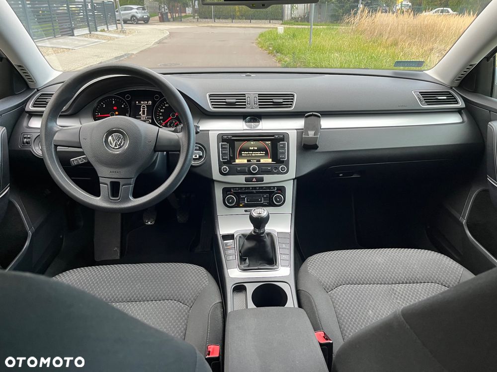 Volkswagen Passat Variant 2.0 Blue TDI SCR Highline - 18