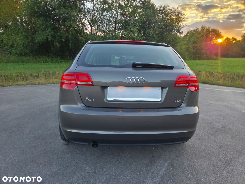 Audi A3 Sportback - 7