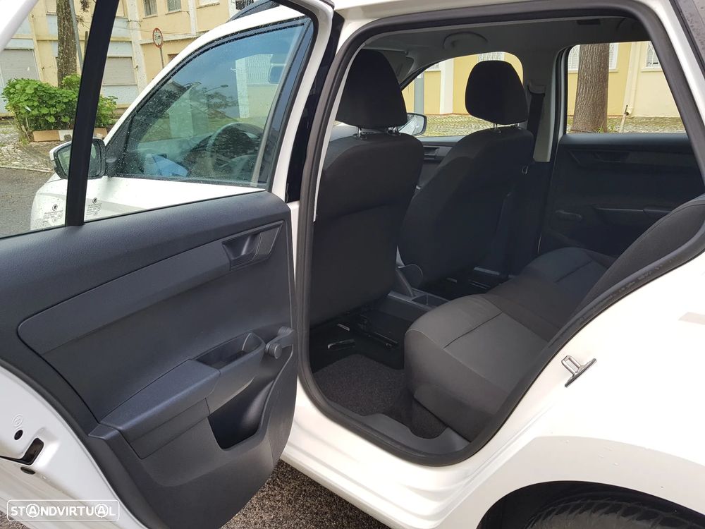 Skoda Fabia Break 1.0 Style - 25