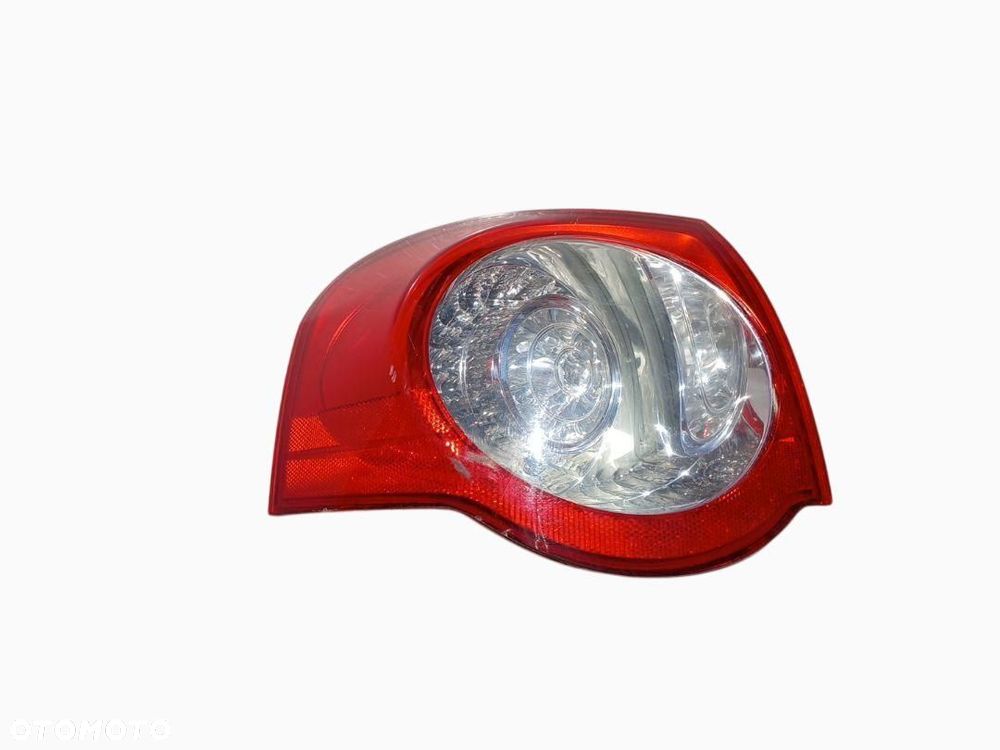 LAMPA TYŁ TYLNA LEWA VOLKSWAGEN PASSAT B6 KOMBI 3C9945095N