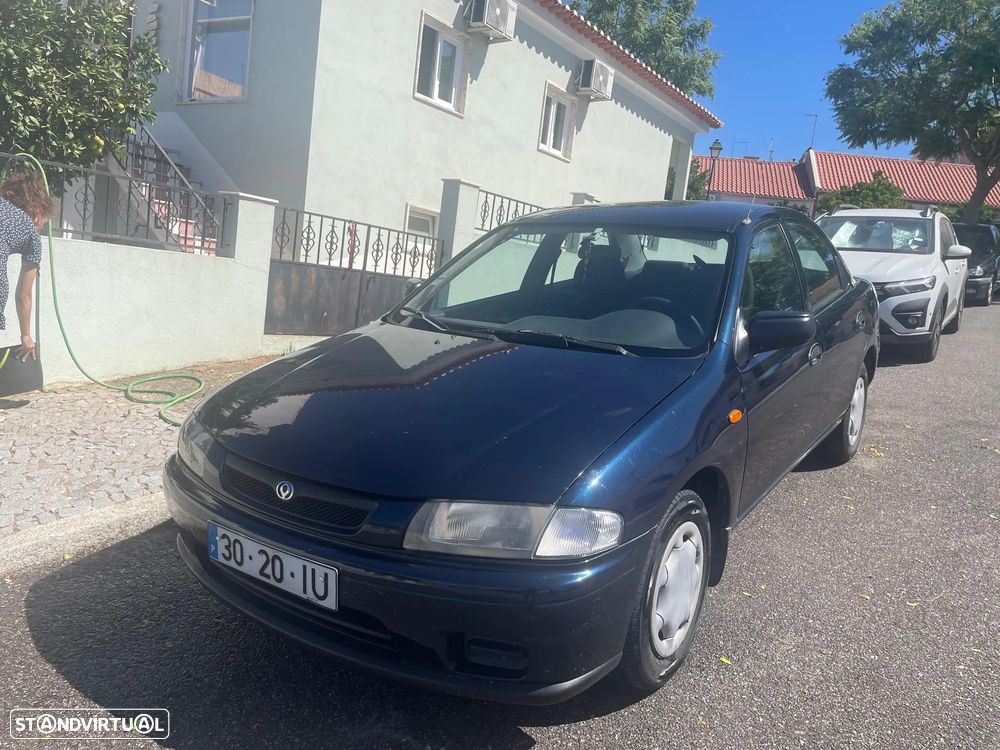Mazda 323 - 3
