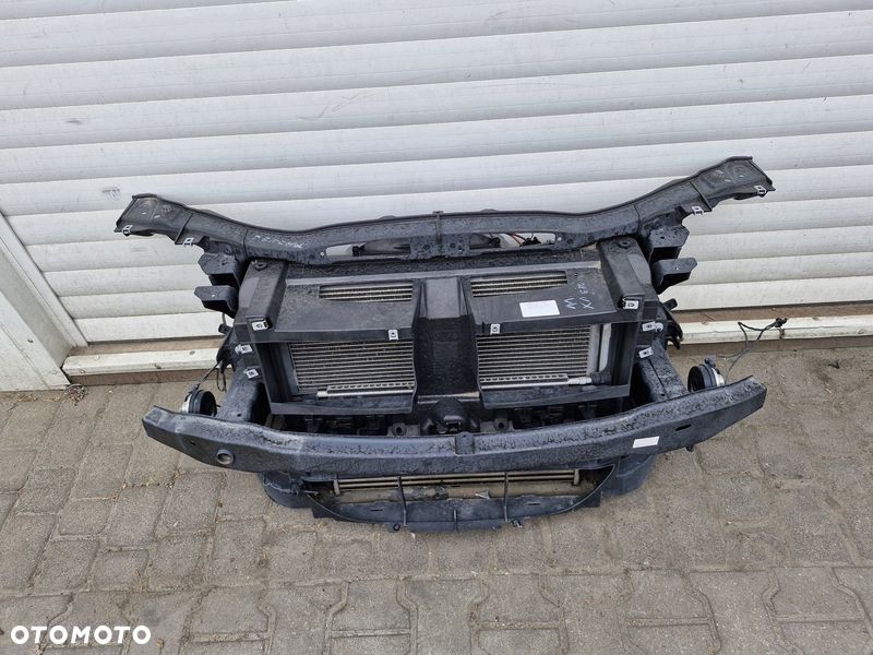 BMW X1 E84 2.0 B PAS PRZEDNI WENTYLATOR CHŁODNICE WZMOCNIENIE CZOŁOWE - 2