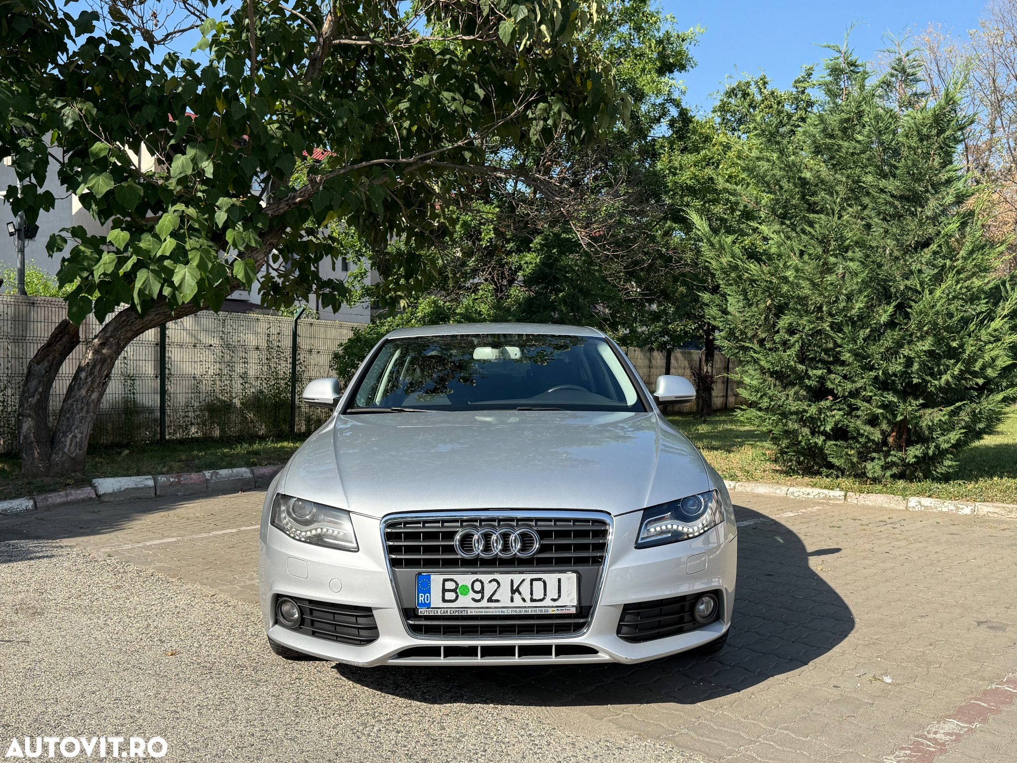 Audi A4 1.8 T Aut - 2