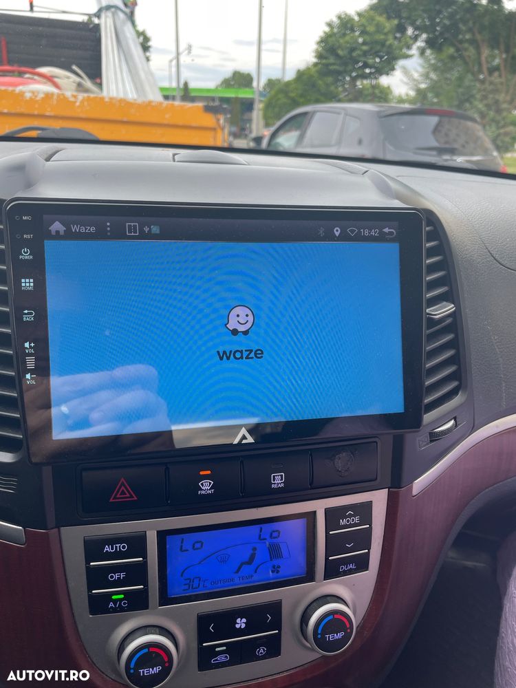 Hyundai Santa Fe 2.2 DSL VGT 7 SEATS 4WD AT PREMIUM - 5