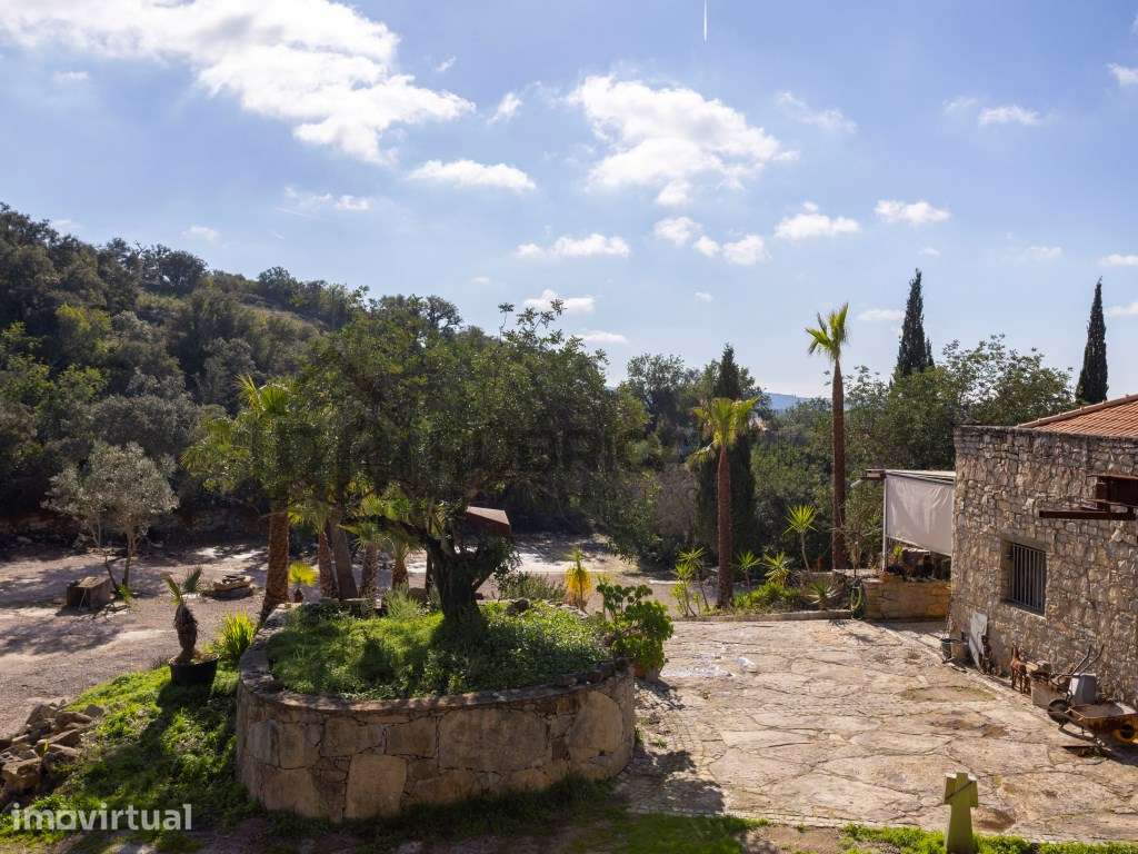 Propriedade Única em Zona Privilegiada com Vista Mar e Piscina - Loulé - Grande imagem: 3/60